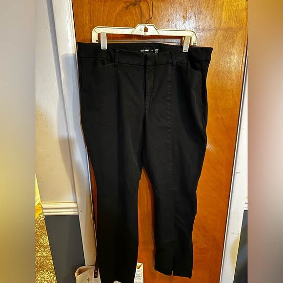 Black front split pixie pants - Picture 4 of 7